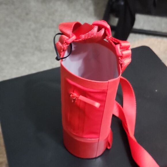 Small Hydroflask Bottle Cover Sling - Lava - Picture 9 of 13